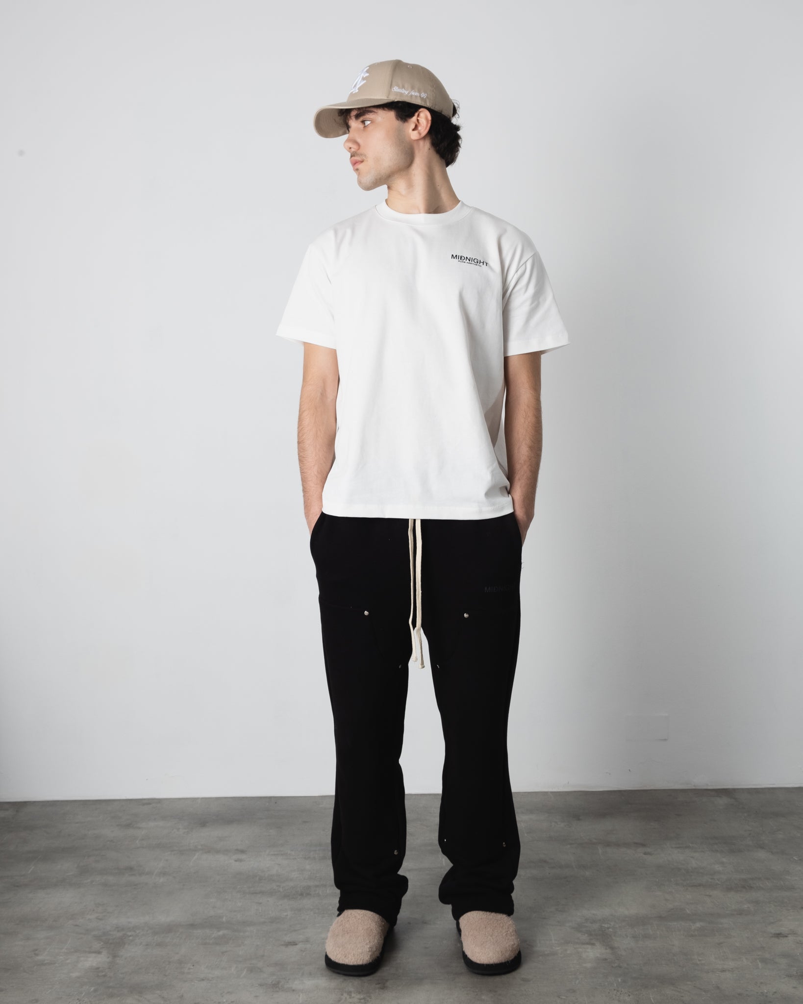 PURE AESTHETIC T-SHIRT - IVORY/BLACK